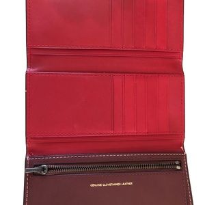 Coach tri-fold ladies wallet